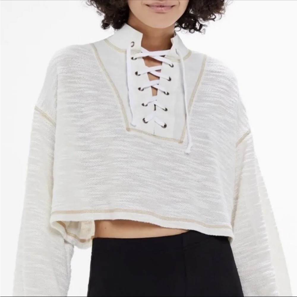 Urban Outfitters Tague Lace Up Textured Cropped Knit Top in Cream Size Small